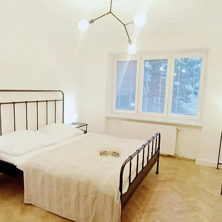 Modern Flat Near Centre & Hospital - Free Parking Lejlighed Nitra