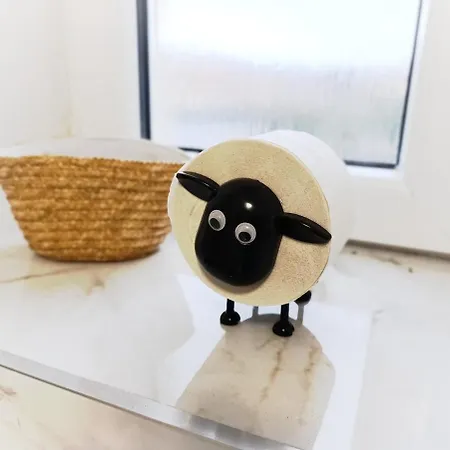 Modern Flat Near Centre & Hospital - Free Parking Apartment Nitra