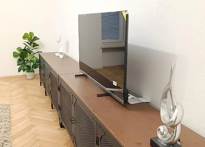 Apartmán Modern Flat Near Centre & Hospital - Free Parking *